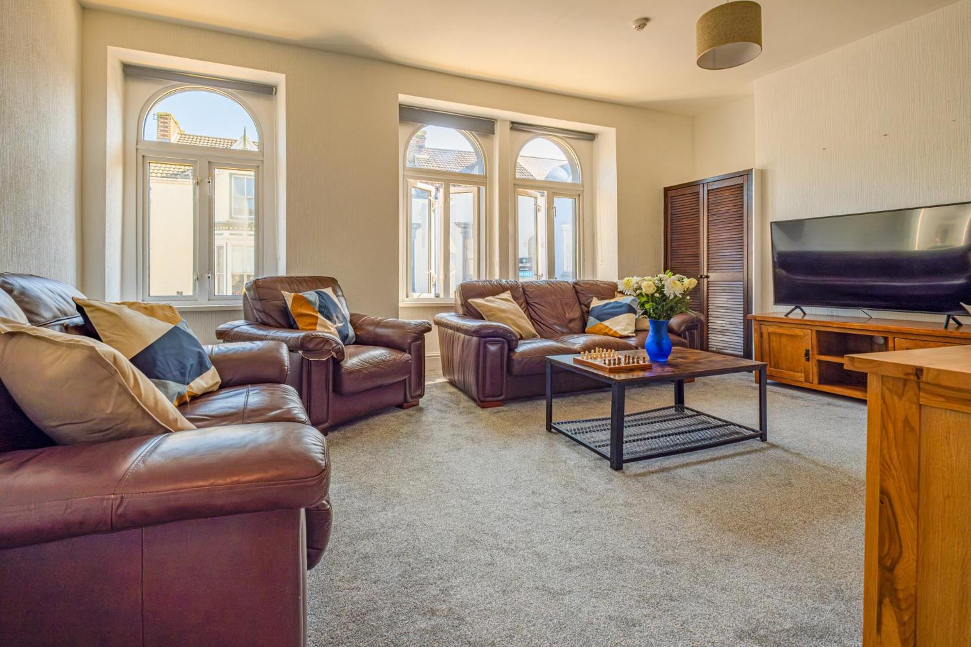Castleview Coastal Comfort With 2 Parking Spaces Oystermouth Buitenkant foto