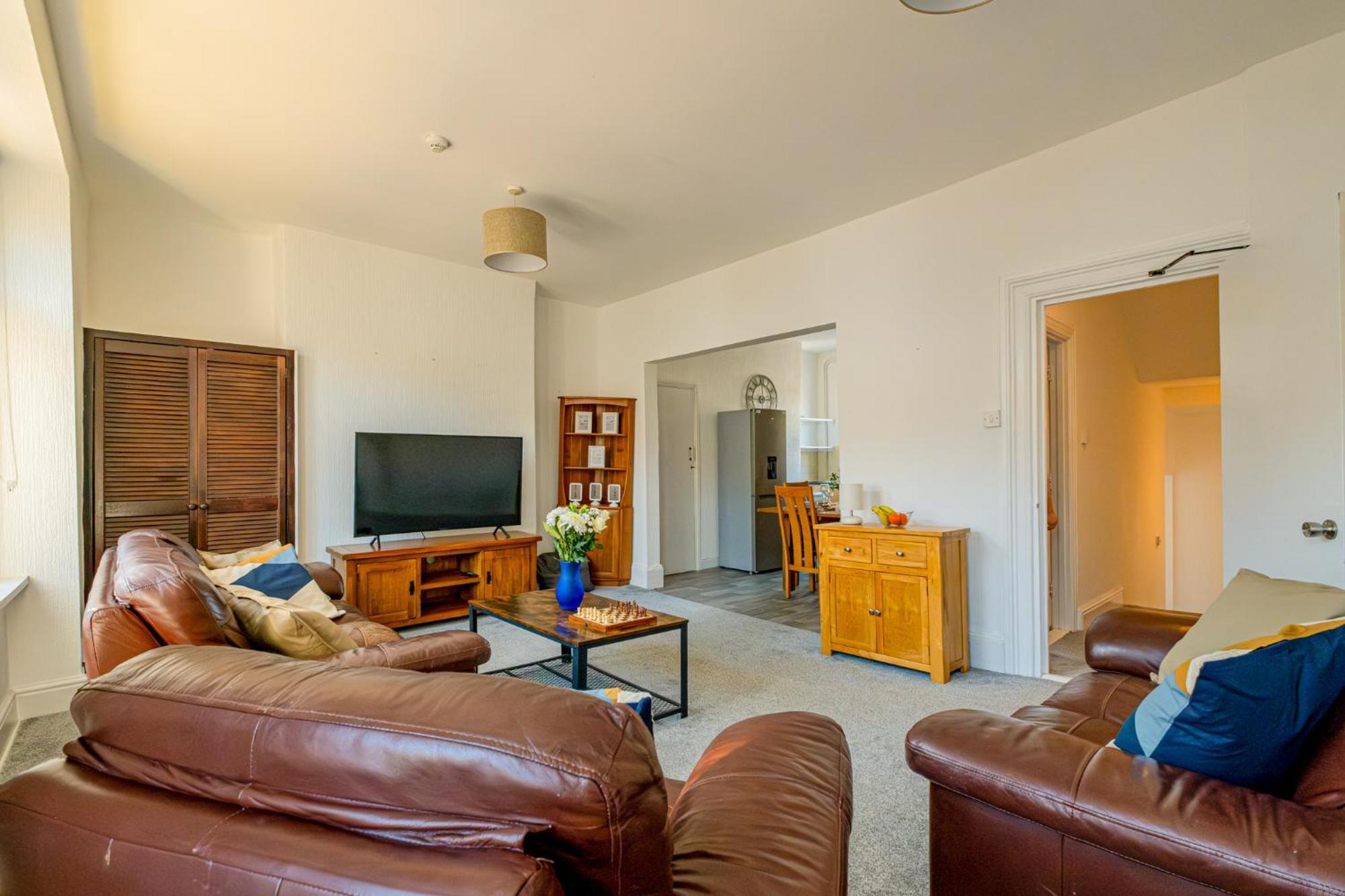 Castleview Coastal Comfort With 2 Parking Spaces Oystermouth Buitenkant foto