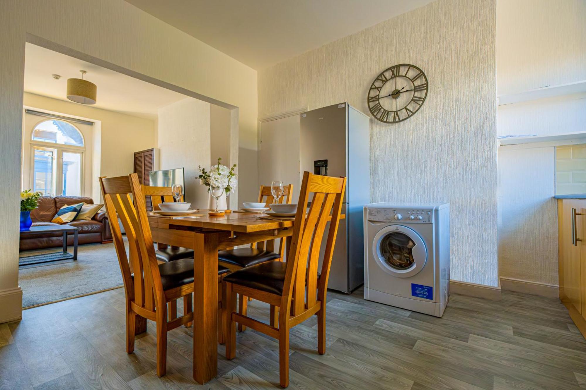 Castleview Coastal Comfort With 2 Parking Spaces Oystermouth Buitenkant foto