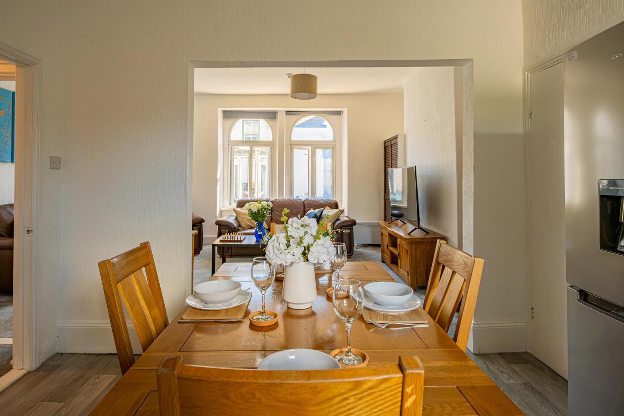 Castleview Coastal Comfort With 2 Parking Spaces Oystermouth Buitenkant foto